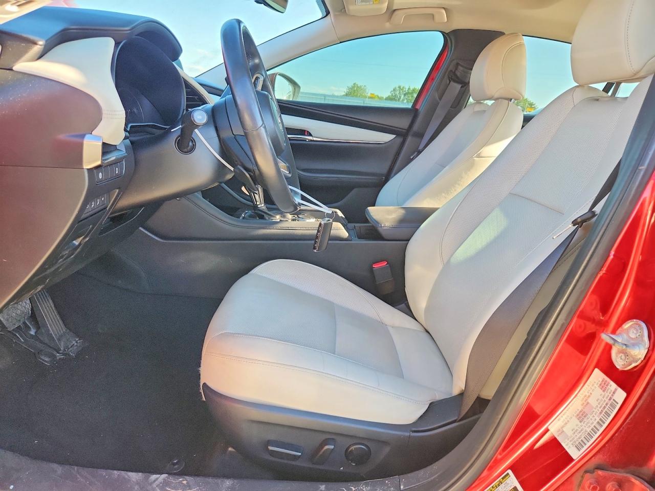 Mazda 3 Premium
