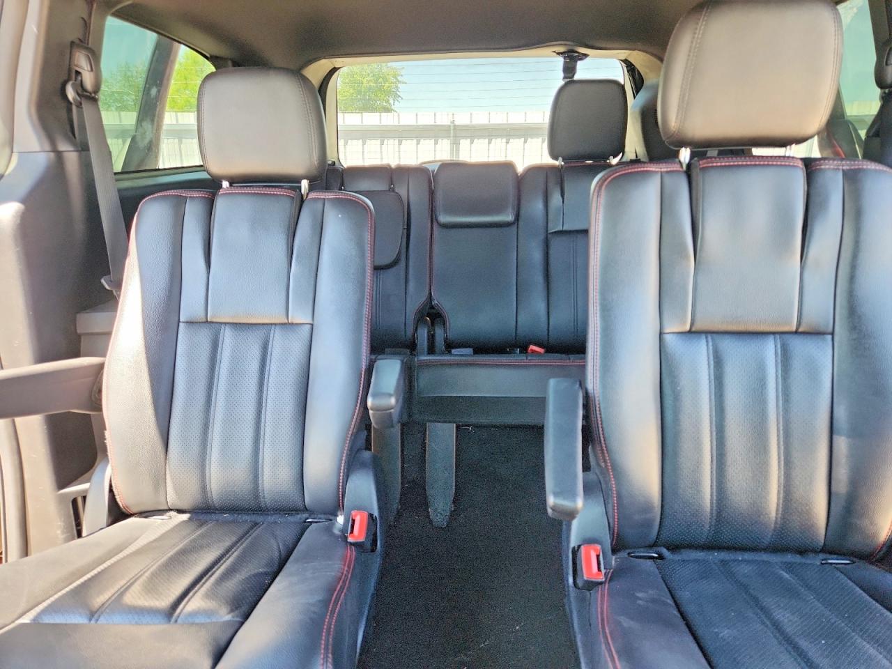 Dodge Caravan Gt