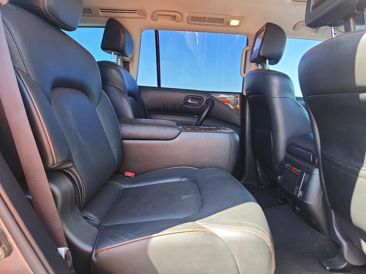 Nissan Armada Platinum
