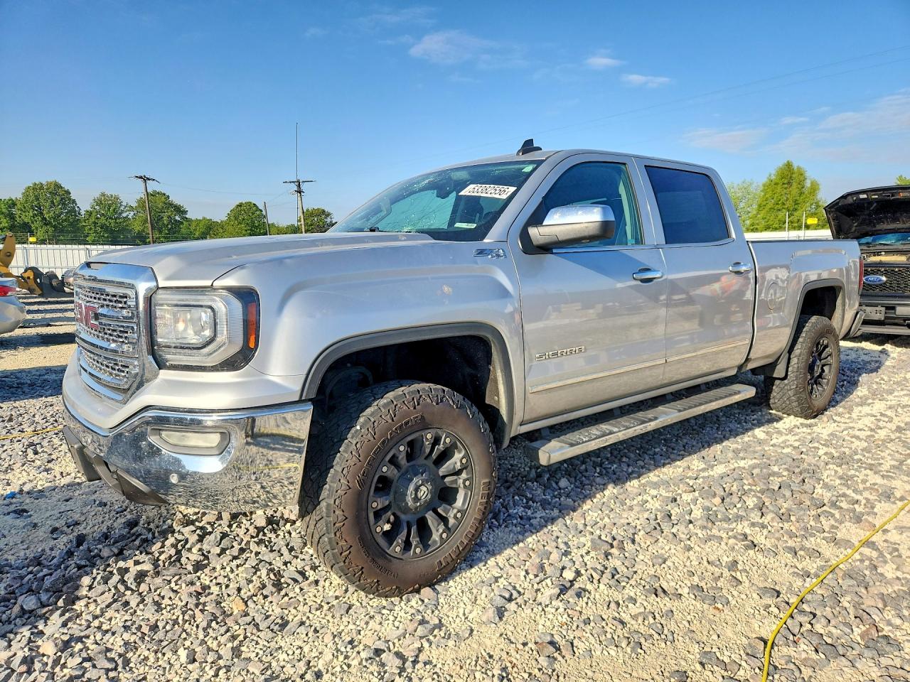 Salvage GMC Sierra Image