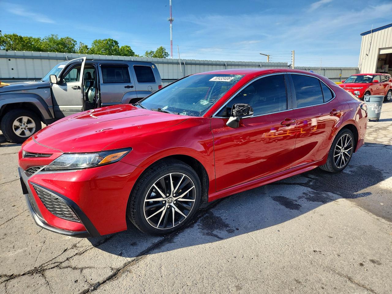 Salvage Toyota Camry Image