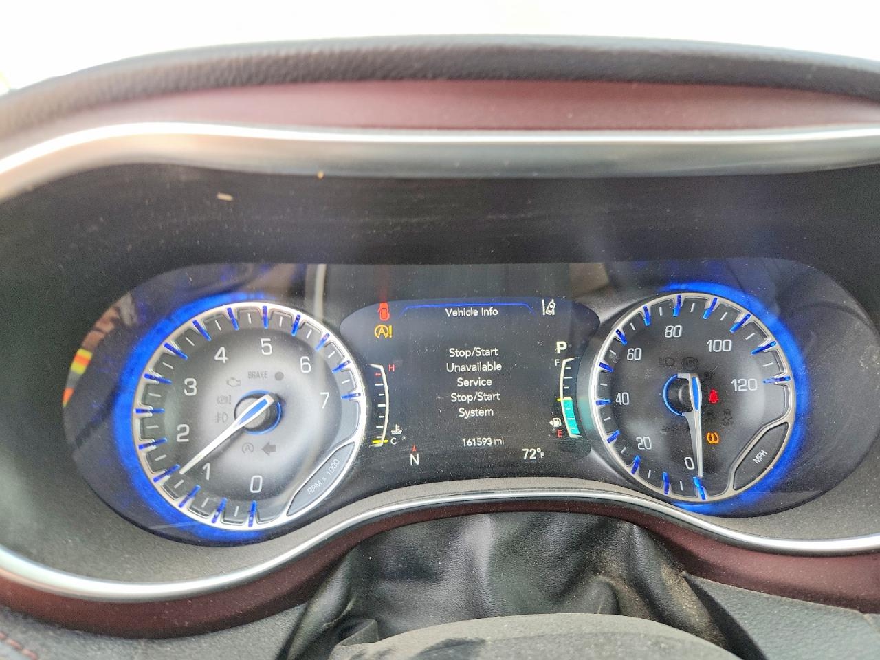 Chrysler Pacifica Limited