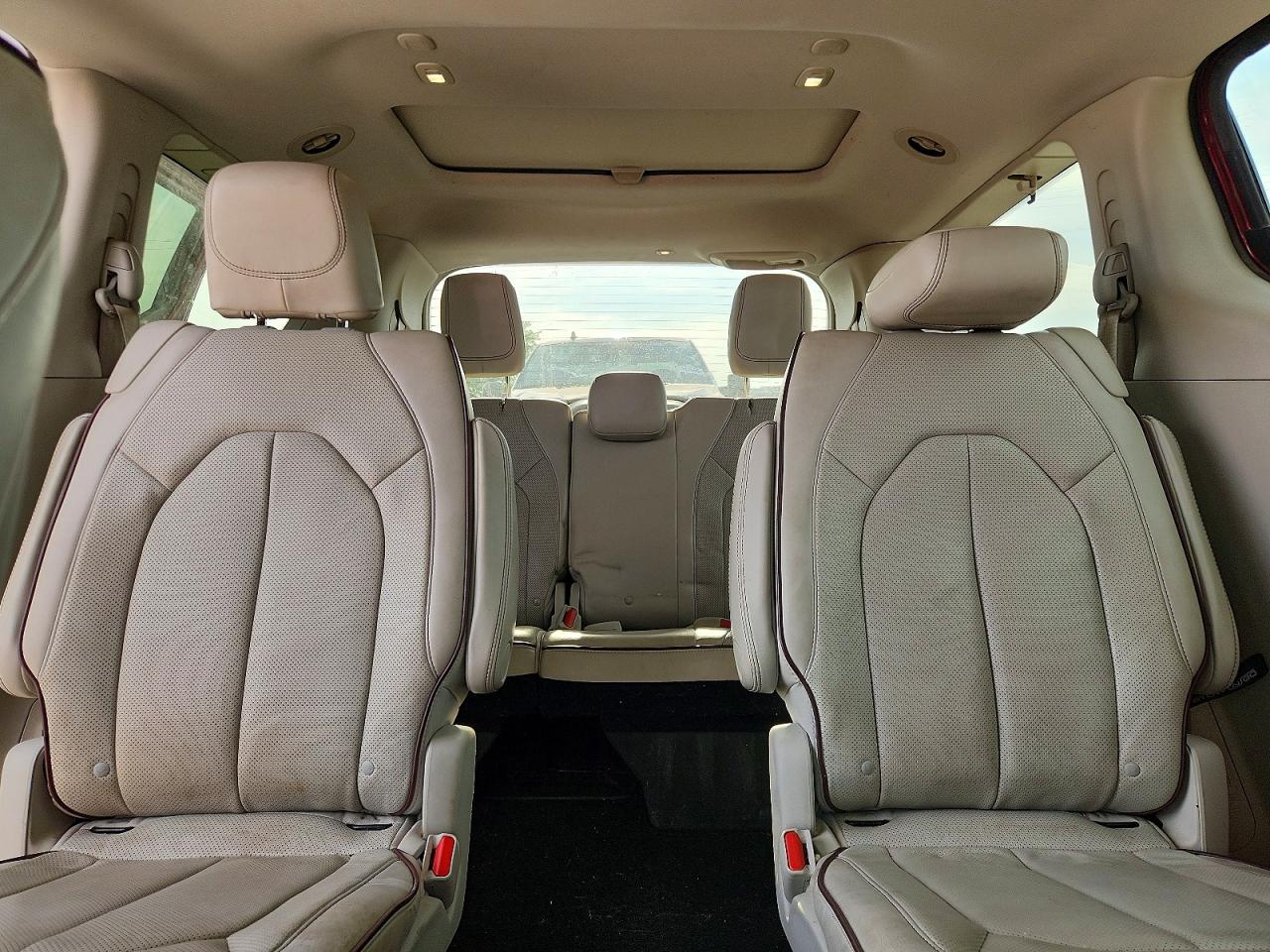 Chrysler Pacifica Limited