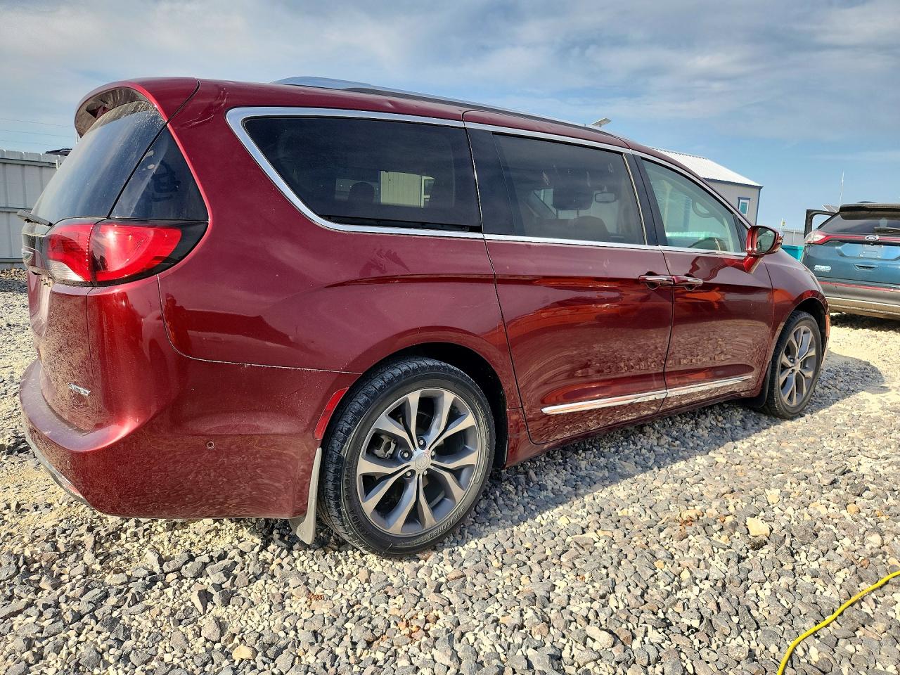 Chrysler Pacifica Limited