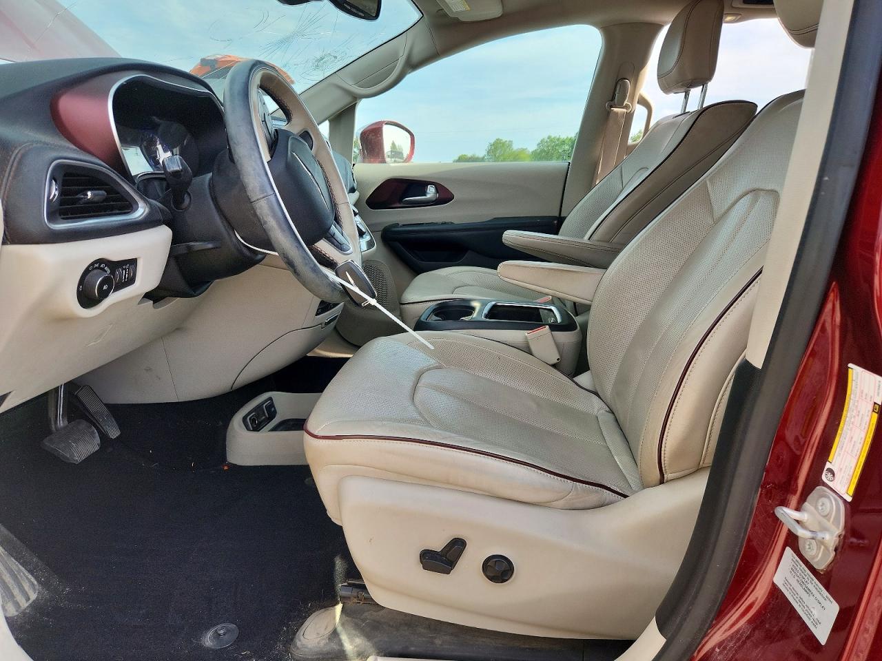 Chrysler Pacifica Limited