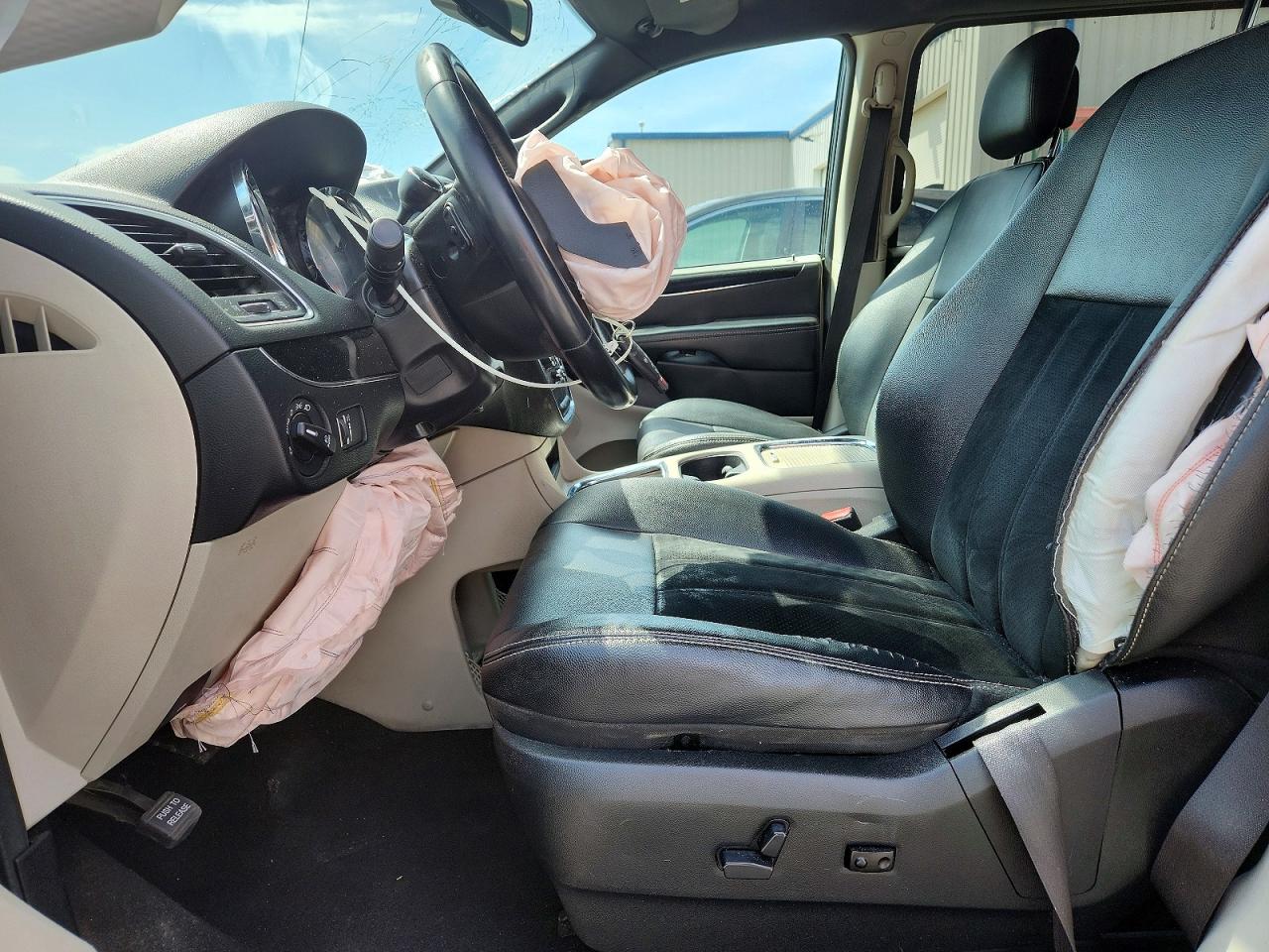Dodge Caravan Sxt