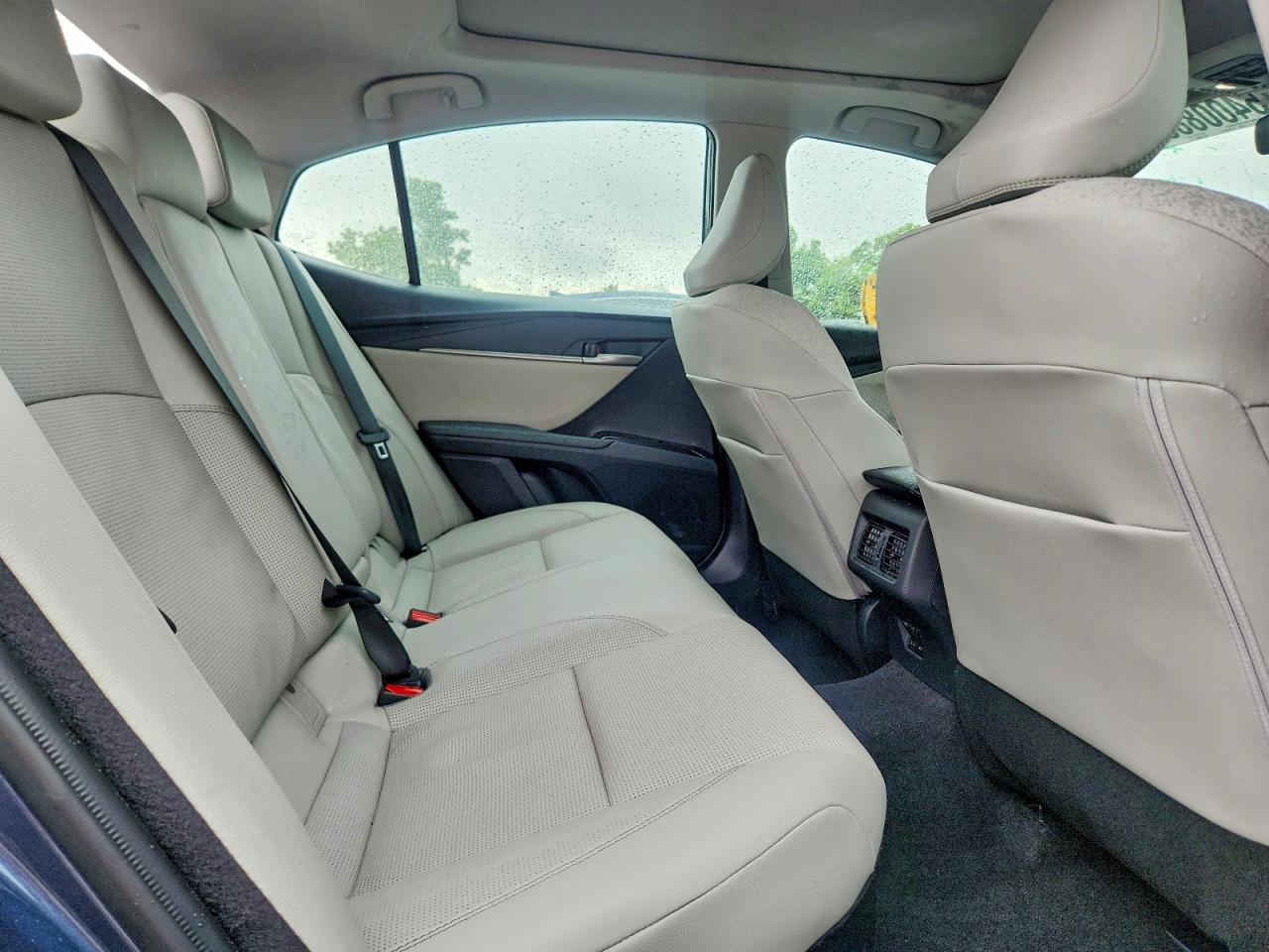 Toyota Camry Xle