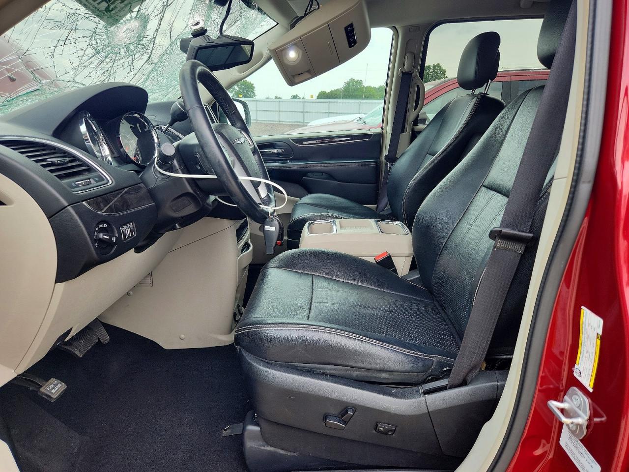 Chrysler Minivan Touring L