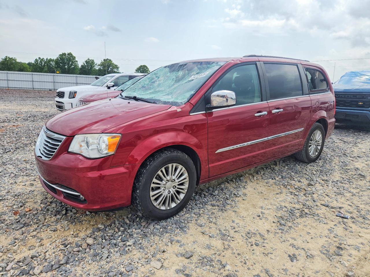 Salvage Chrysler Minivan Image