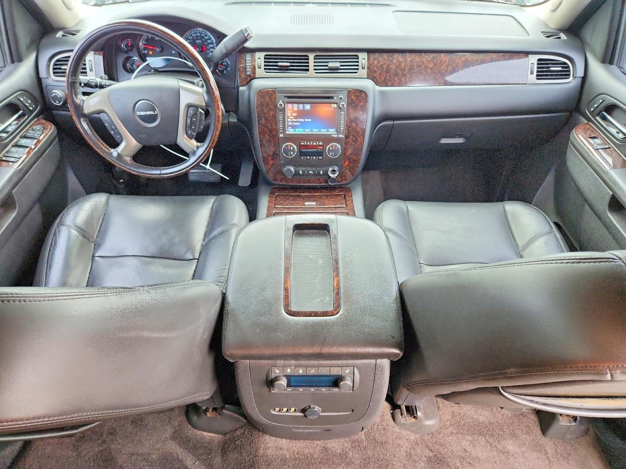 GMC Yukon Denali