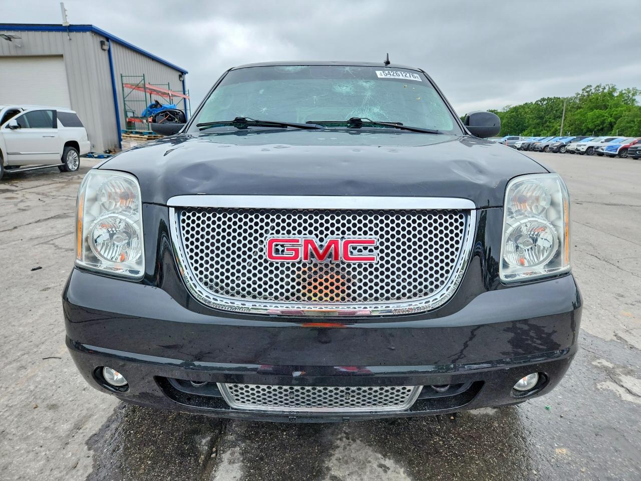 GMC Yukon Denali