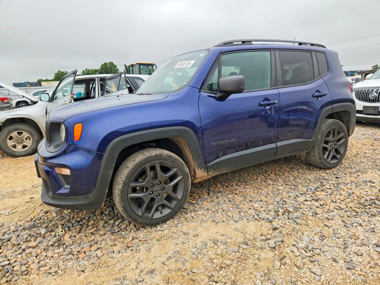 Salvage Jeep Renegade Image