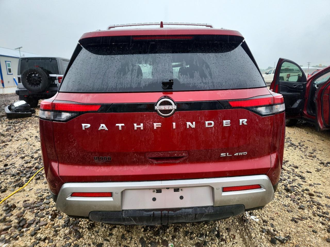 Nissan Pathfinder Sl