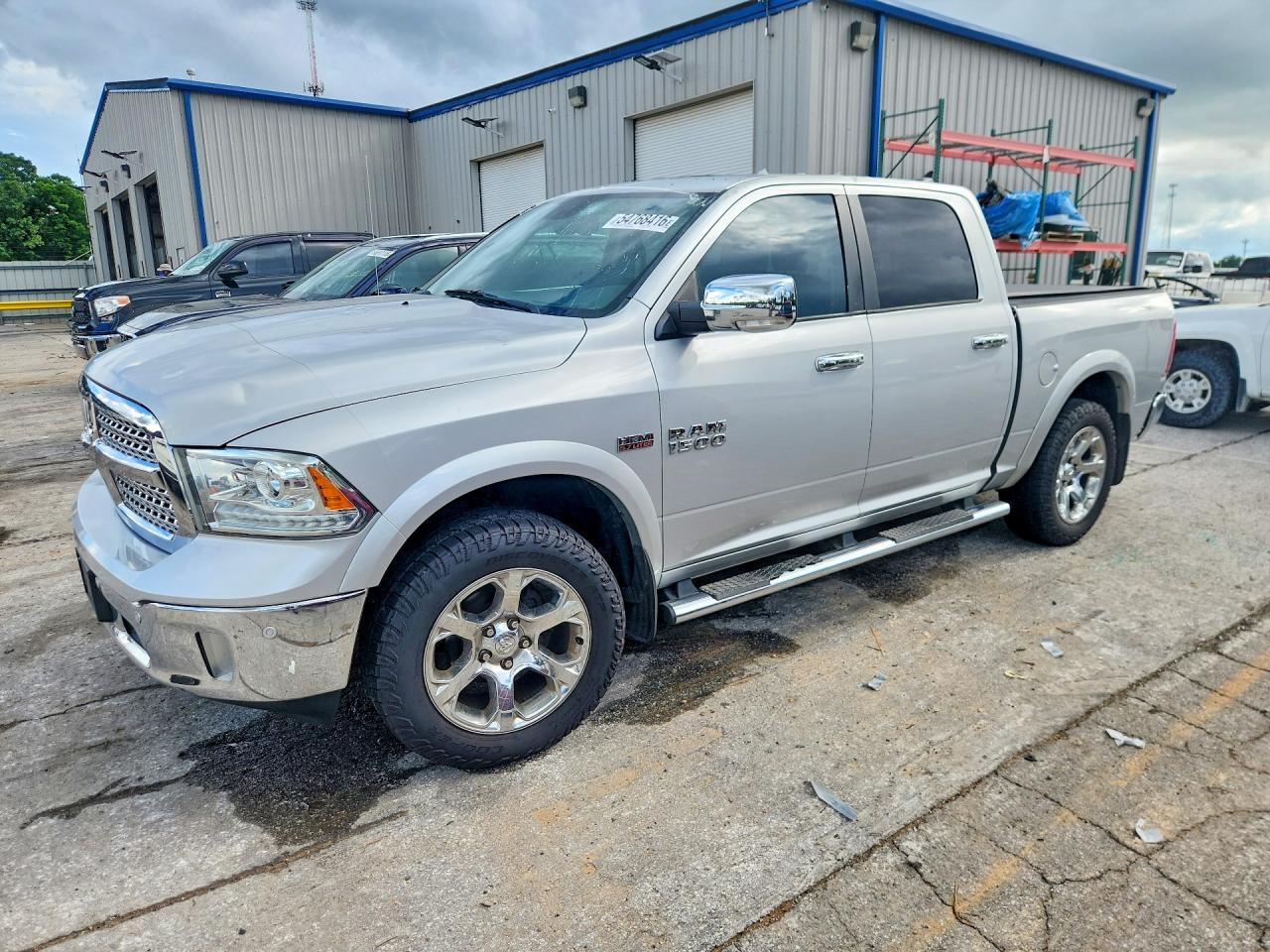 Salvage Ram 1500 Image