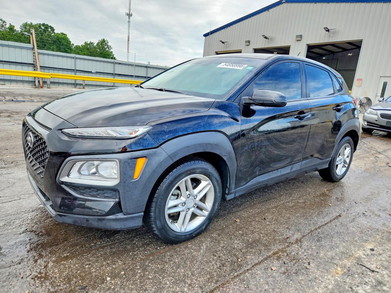 Salvage Hyundai KONA Image