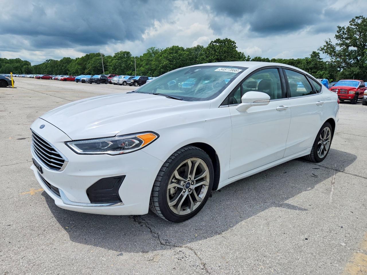 Salvage Ford Fusion Image