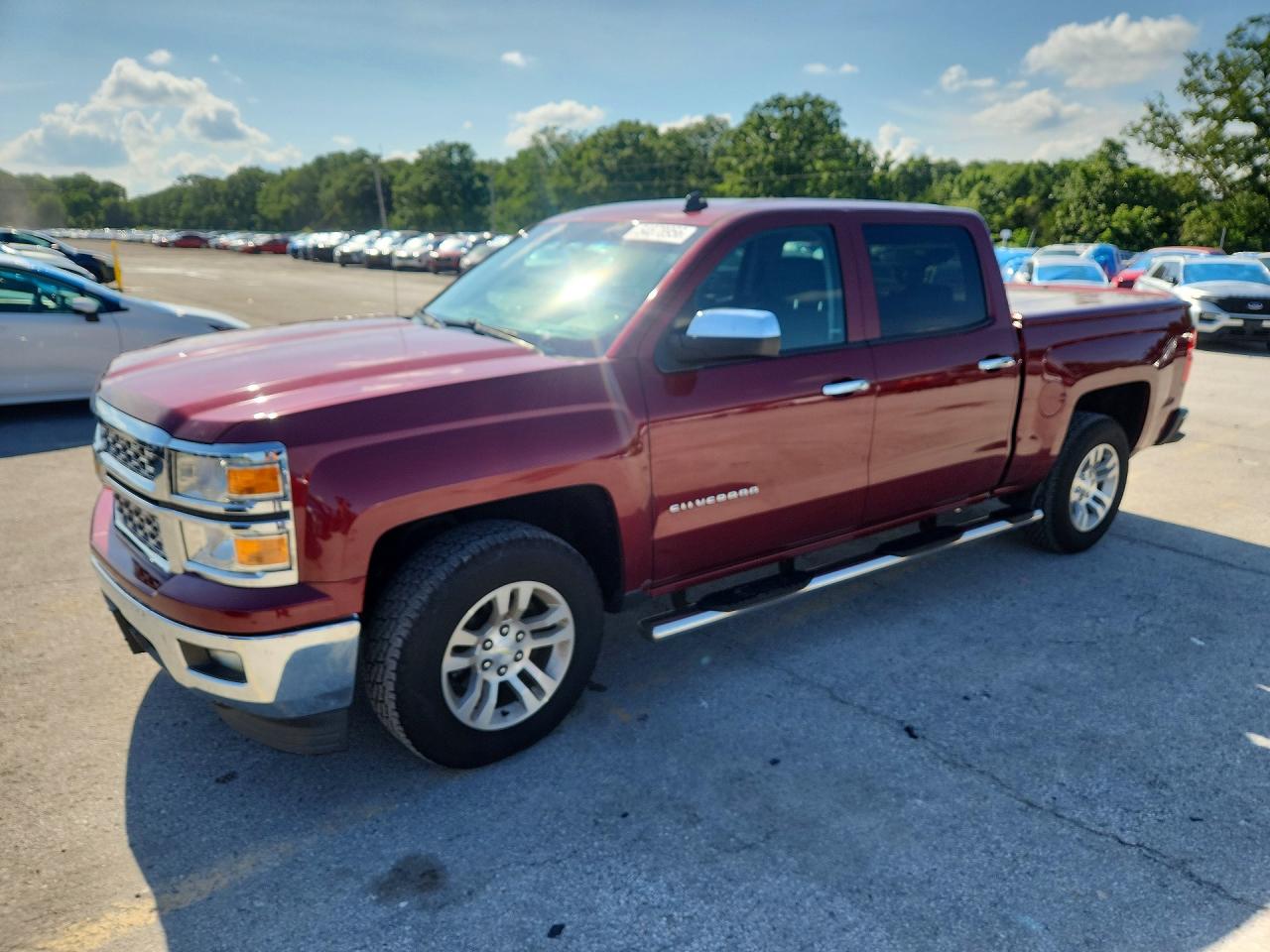 Salvage Chevrolet Silverado Image