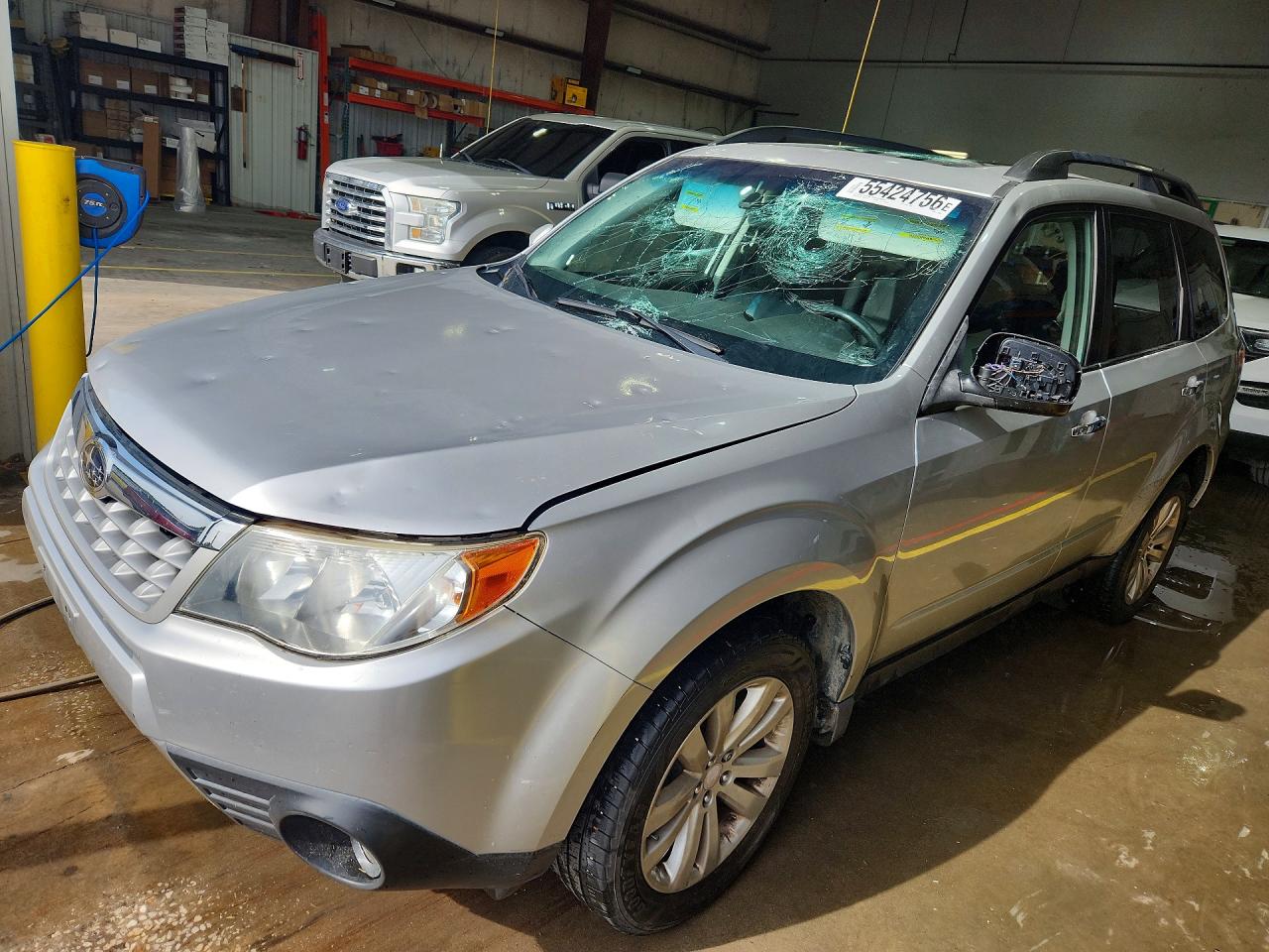 Salvage Subaru Forester Image