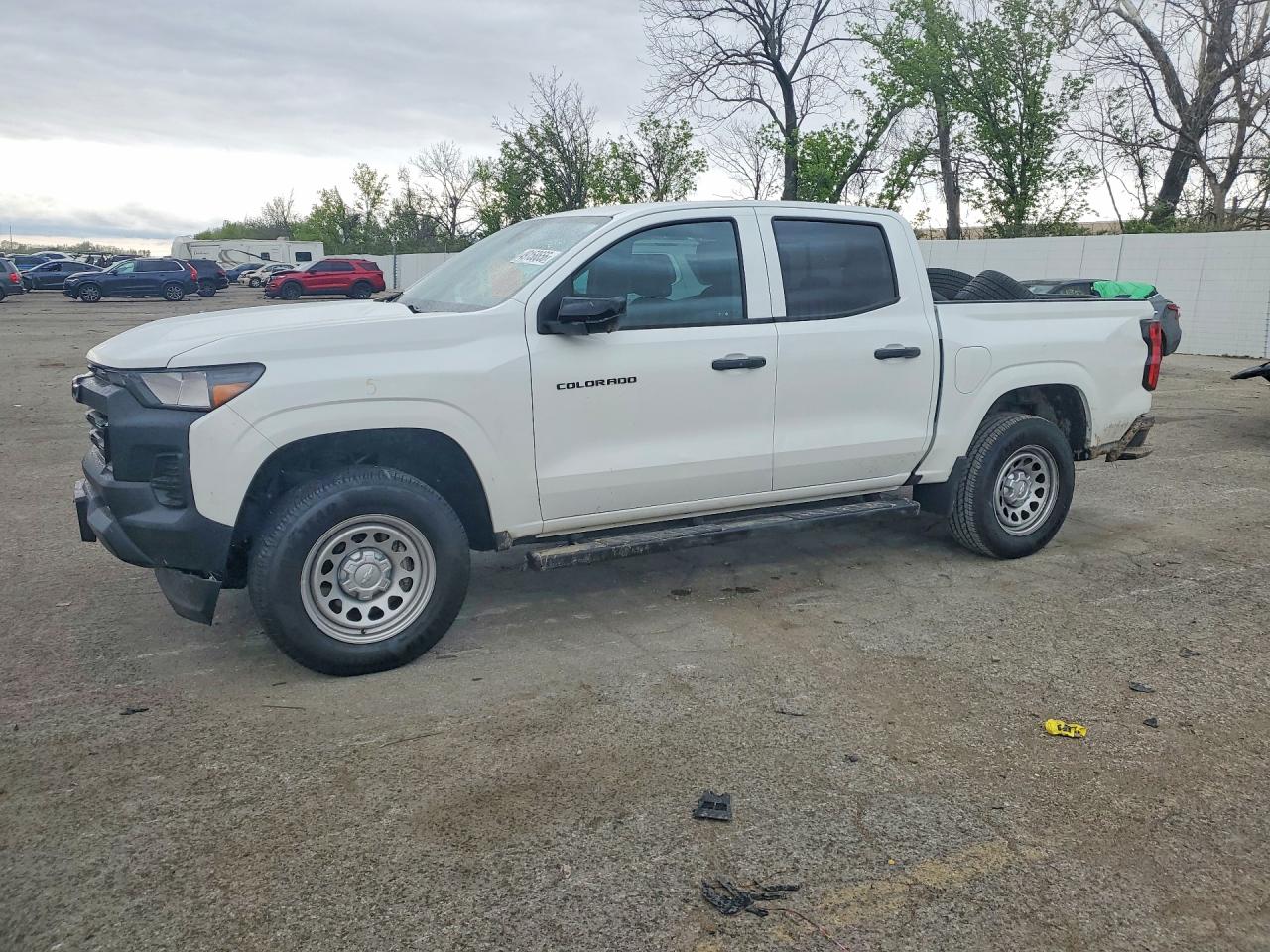 Salvage Chevrolet Colorado Image