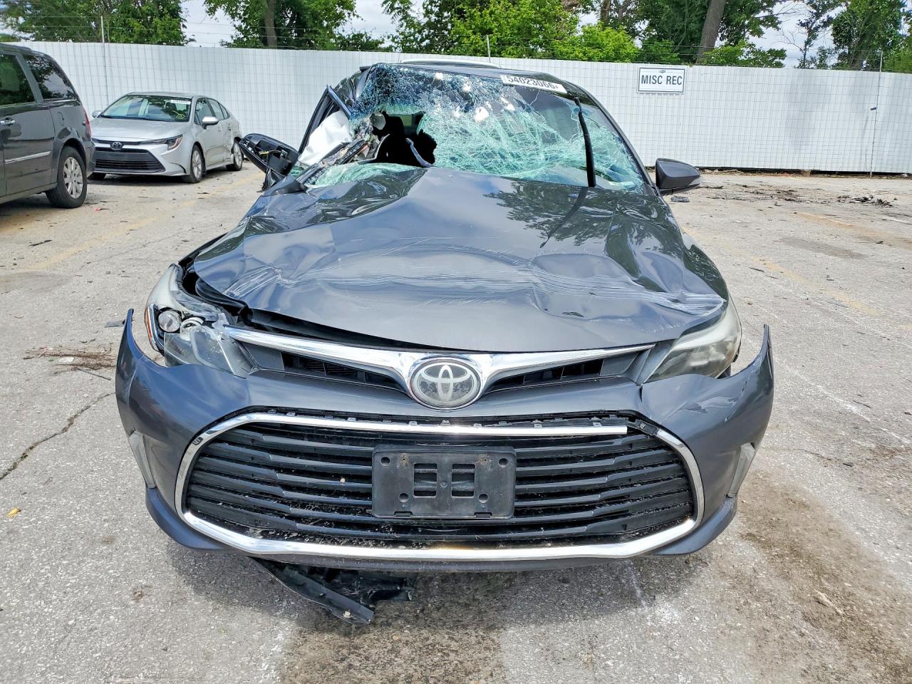 Toyota Avalon Touring