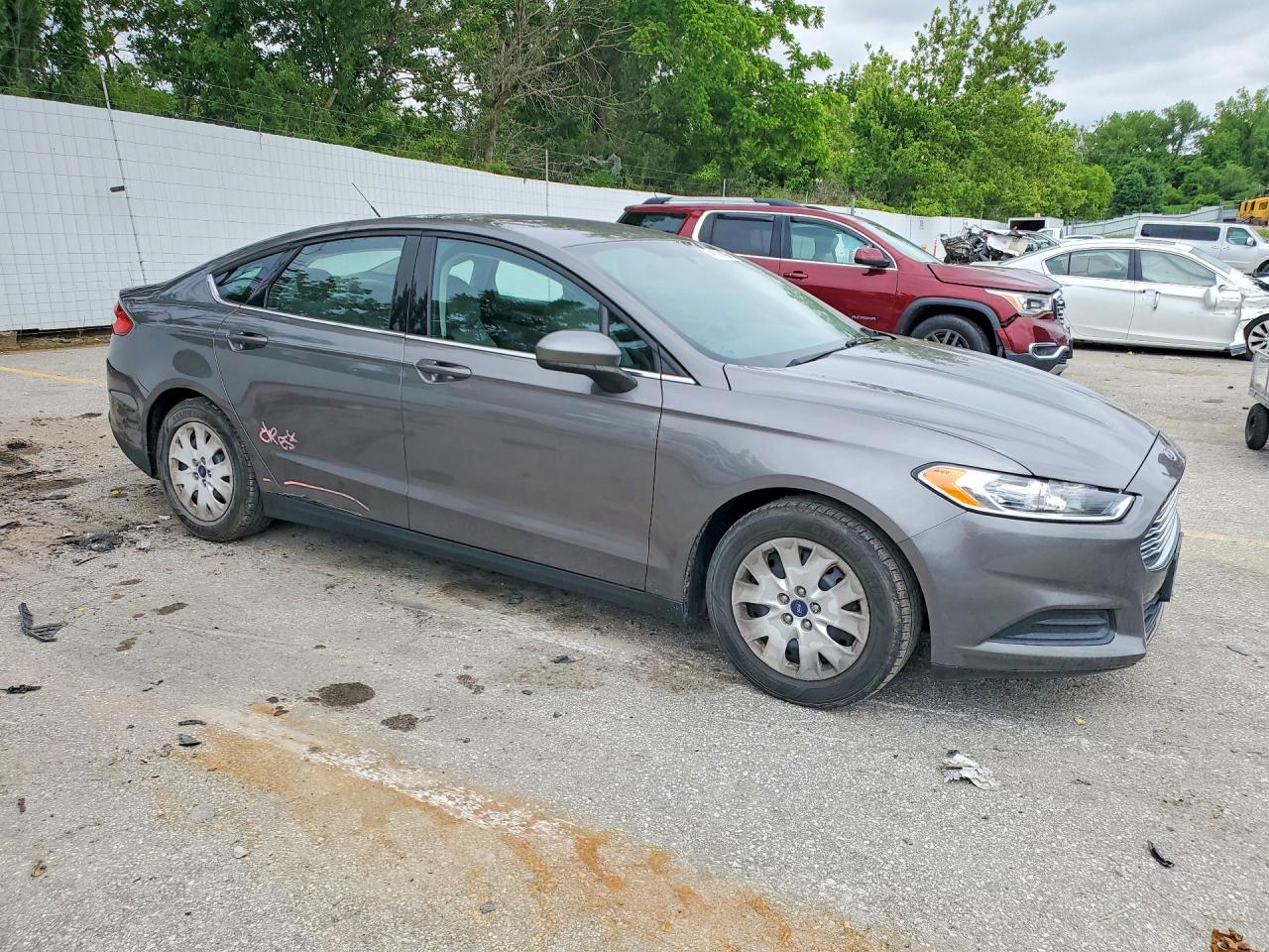 Ford Fusion S