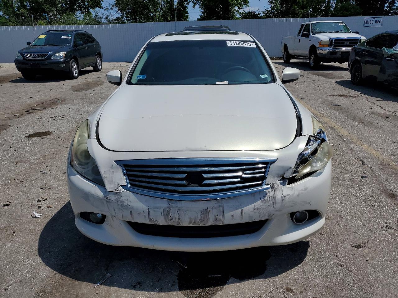 INFINITI G37 X