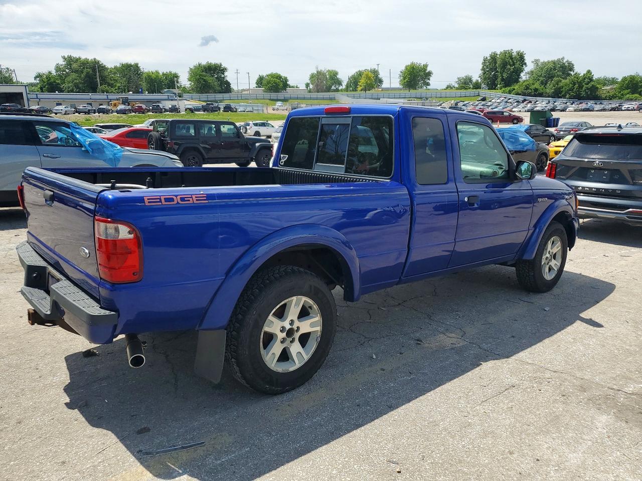 Ford Ranger Super Cab