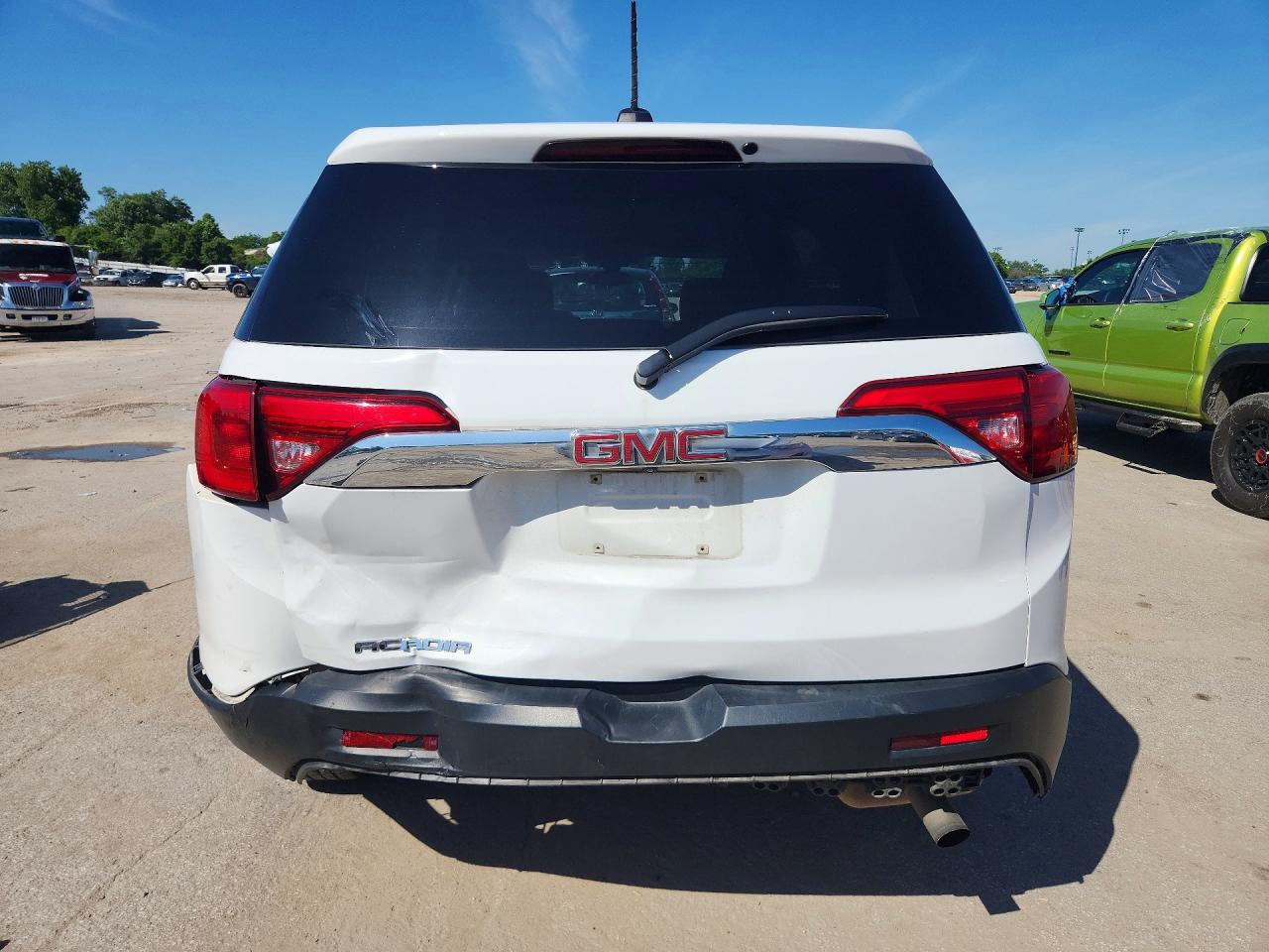 GMC Acadia Sle