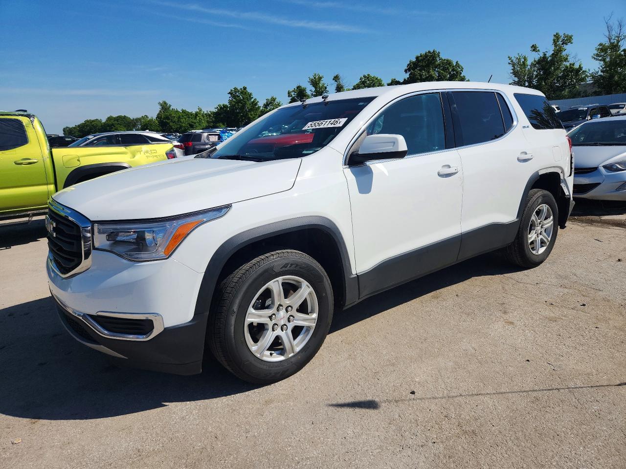 Salvage GMC Acadia Image