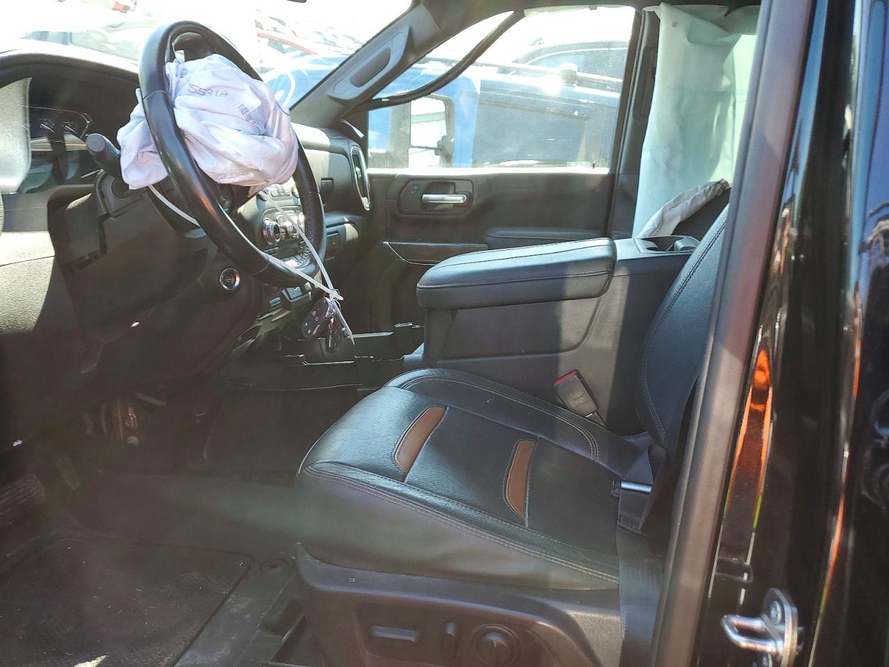 GMC Sierra K2500 At4