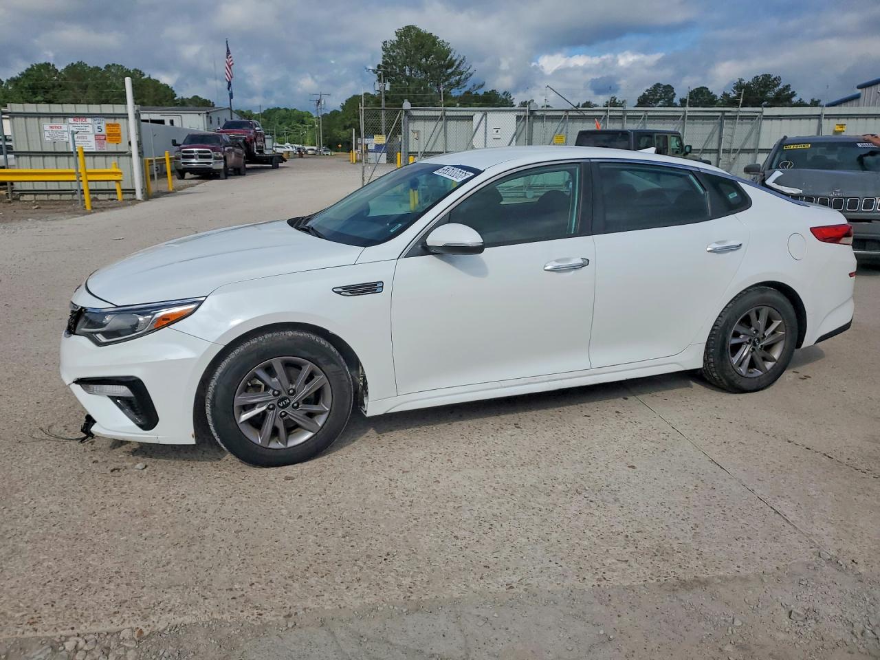 Salvage Kia Optima Image