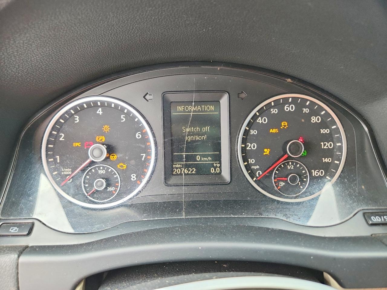 Volkswagen Tiguan S
