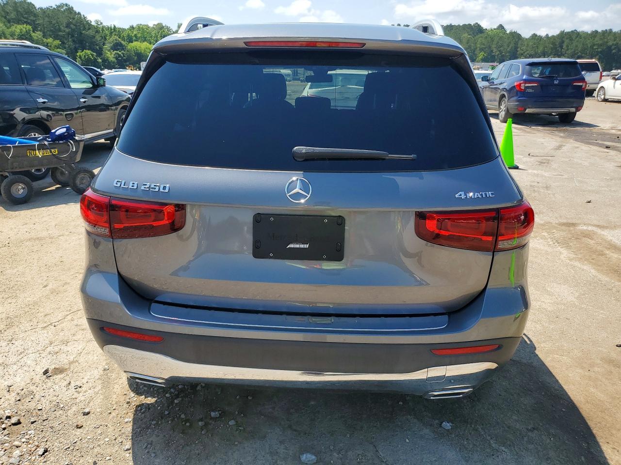 Mercedes-Benz GLB 250 4matic