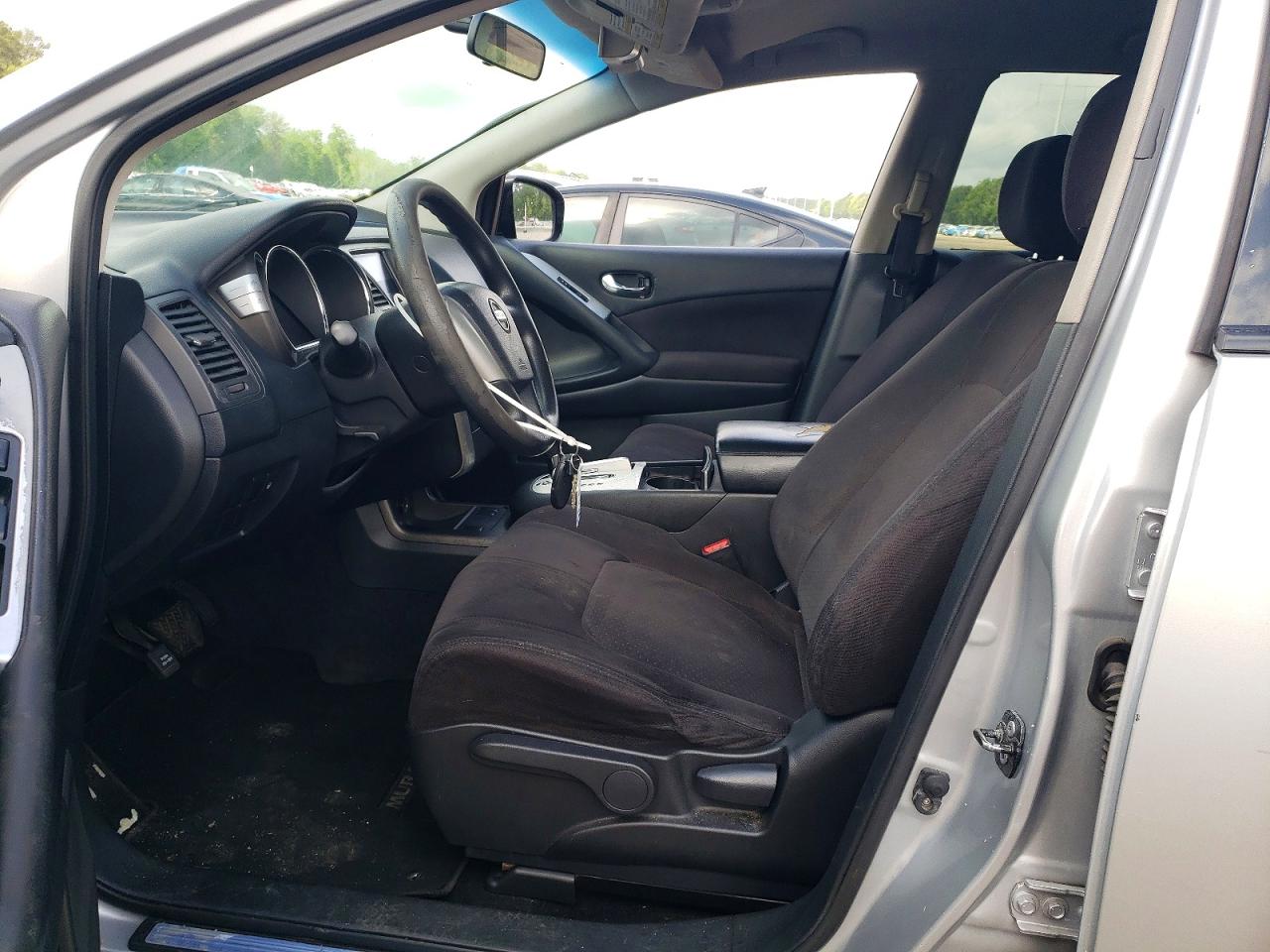 Nissan Murano S