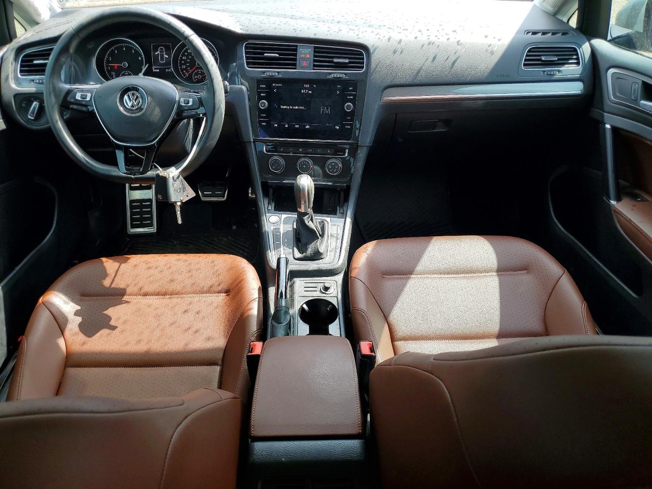 Volkswagen Golf S