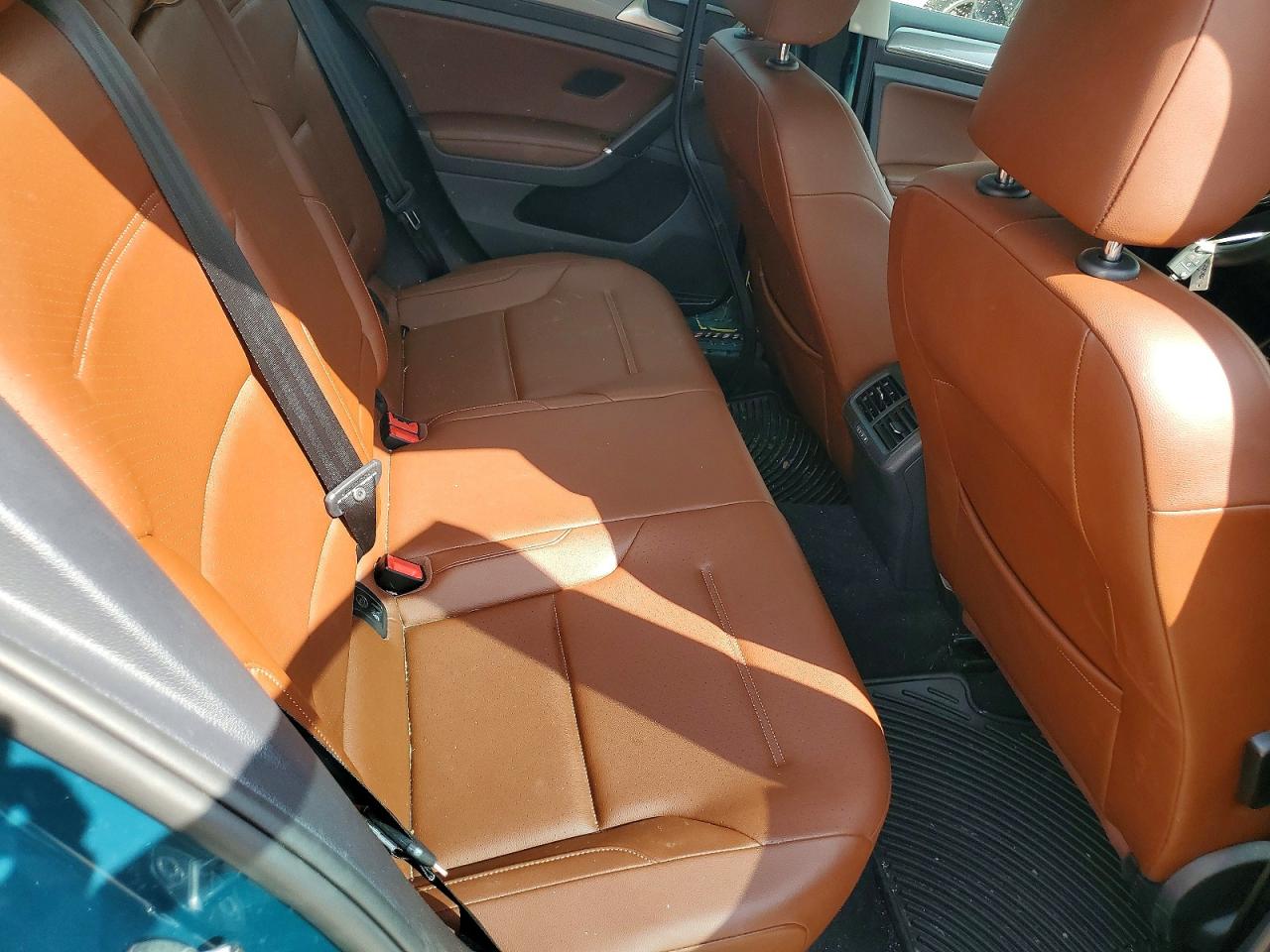 Volkswagen Golf S