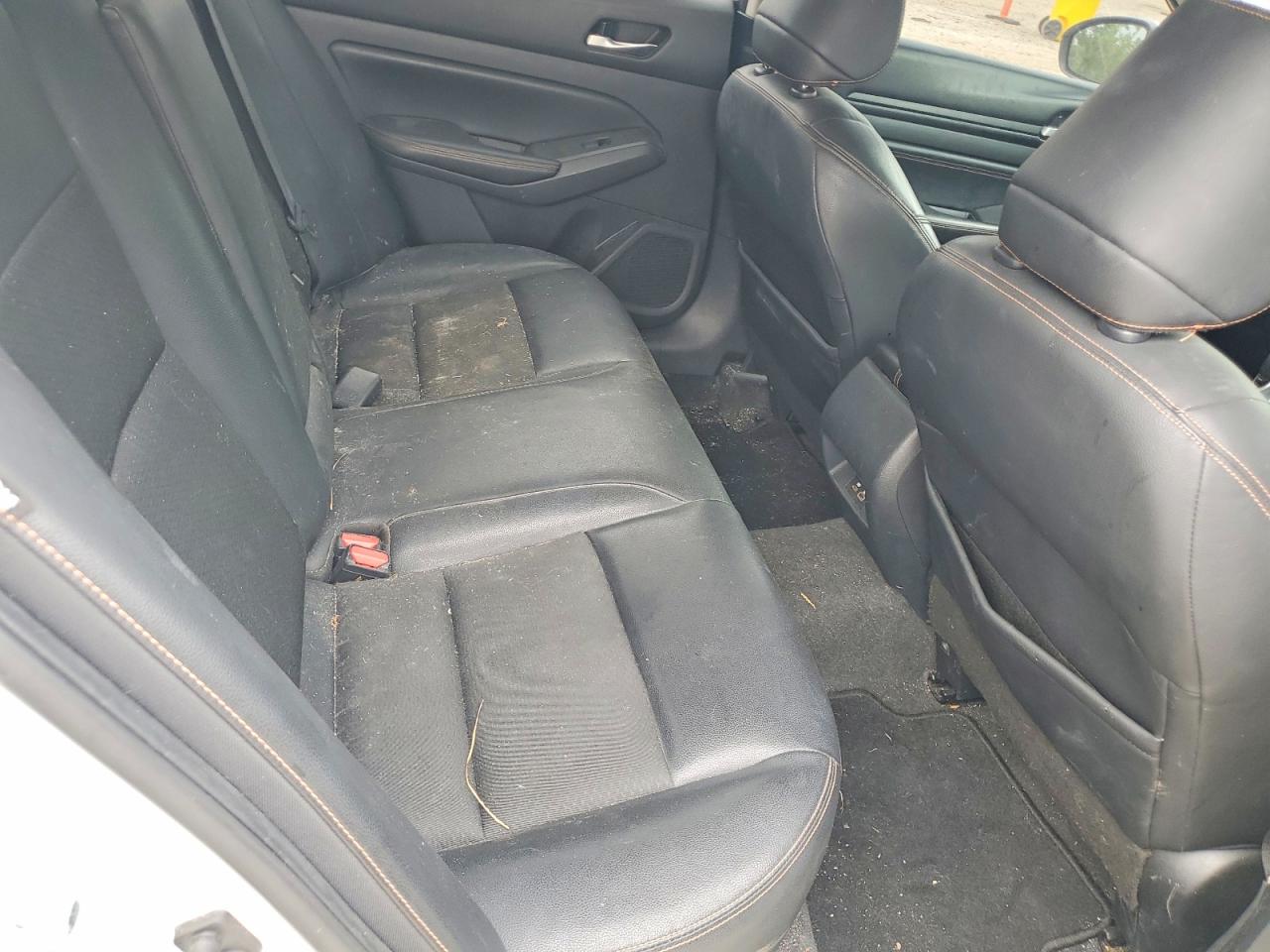 Nissan Altima Sr