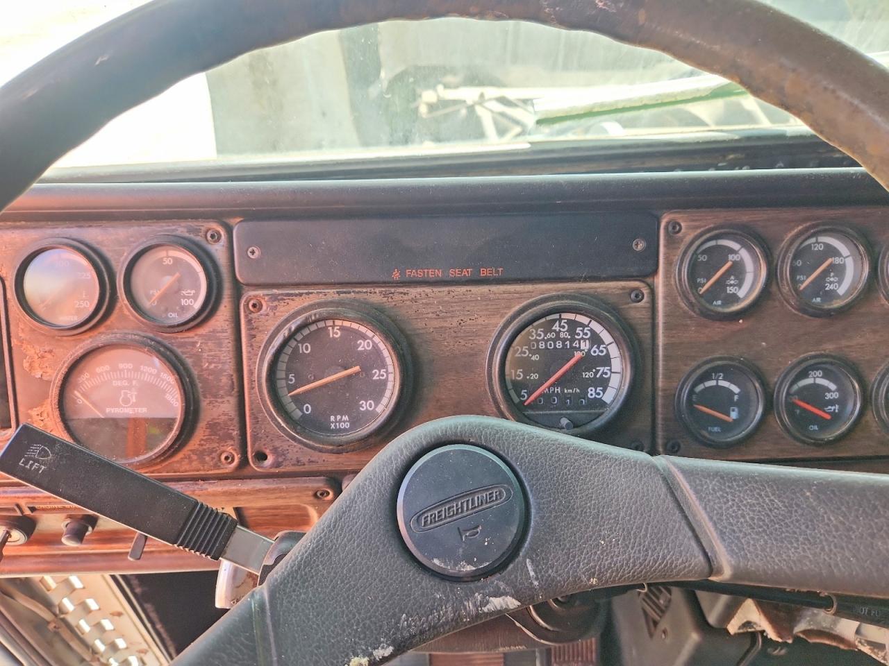 Freightliner Conventional Fld112