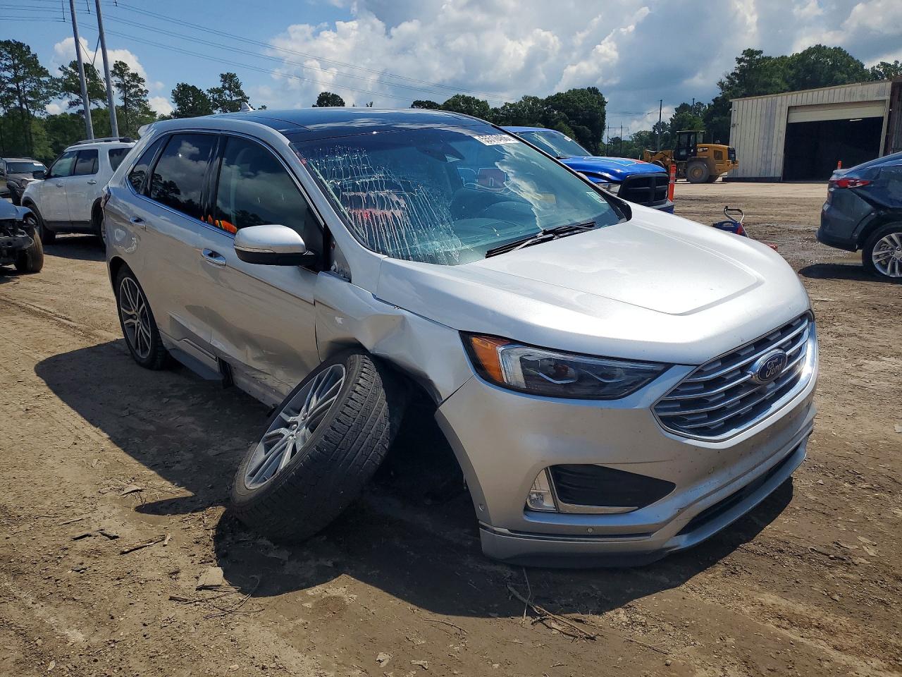 Ford Edge Titanium