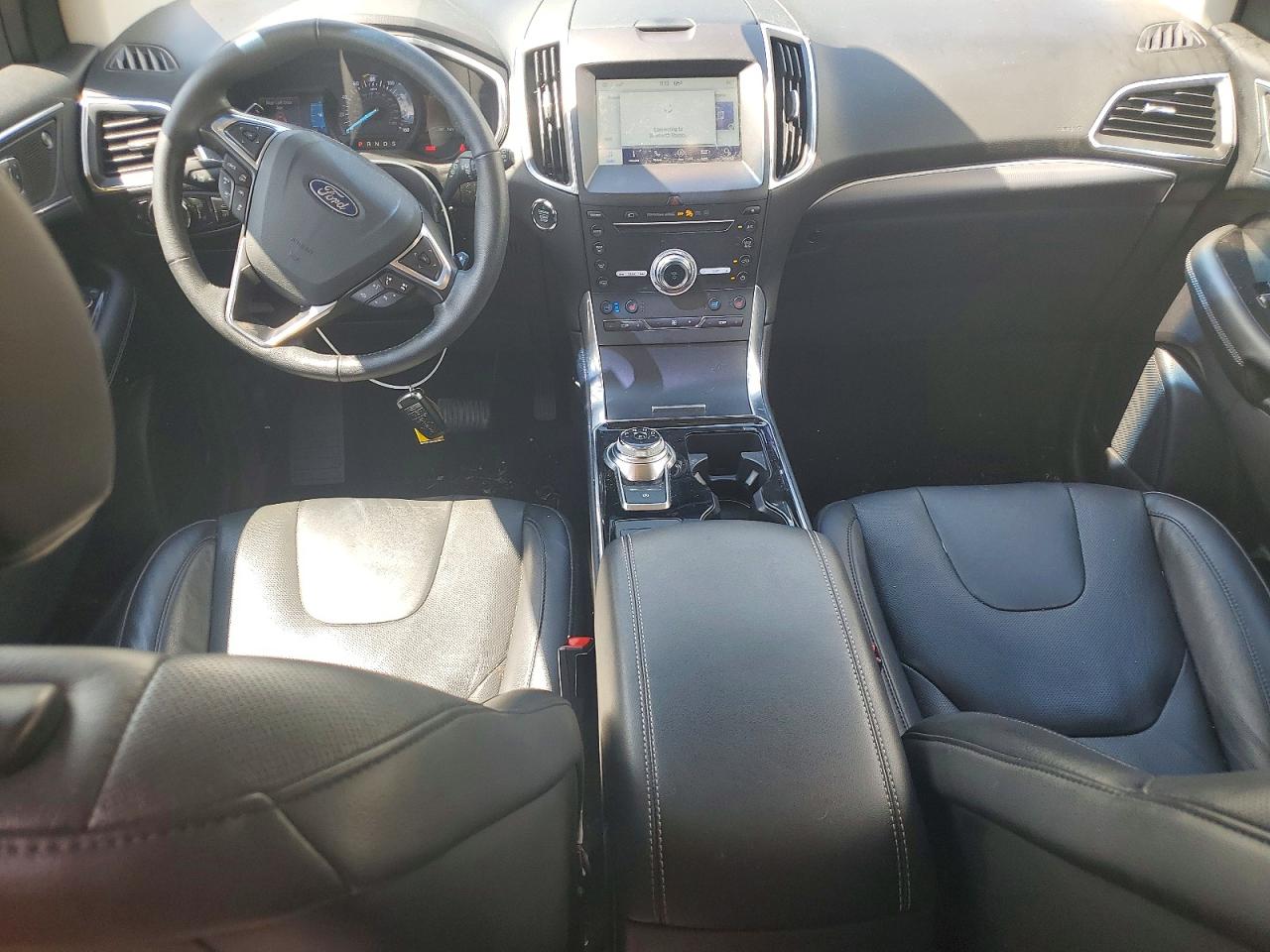 Ford Edge Titanium