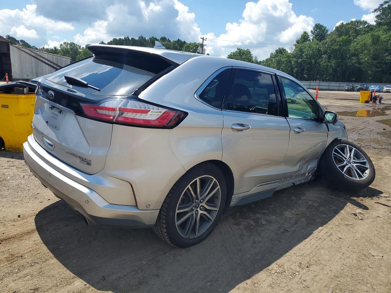 Ford Edge Titanium