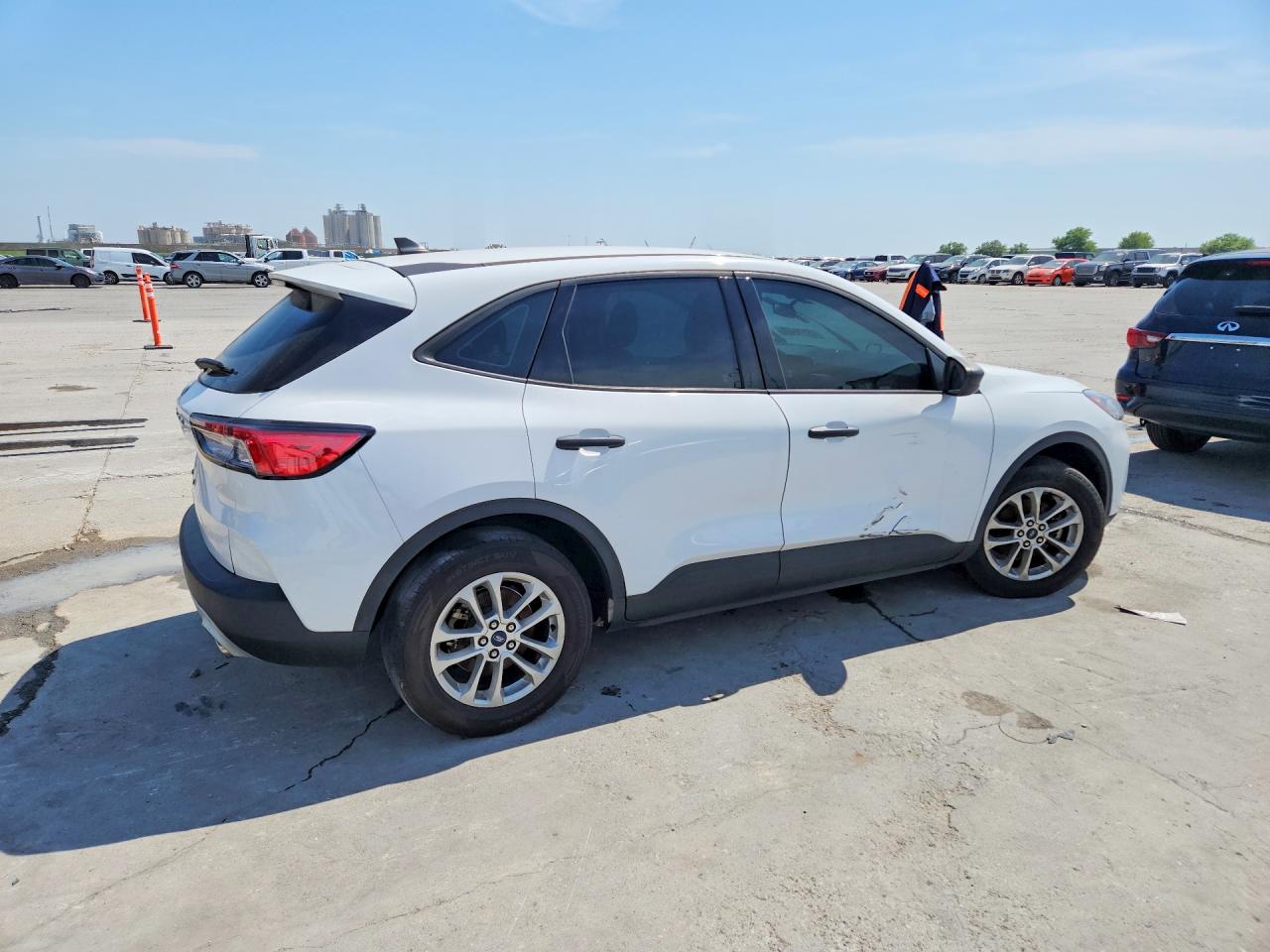 Ford Escape S