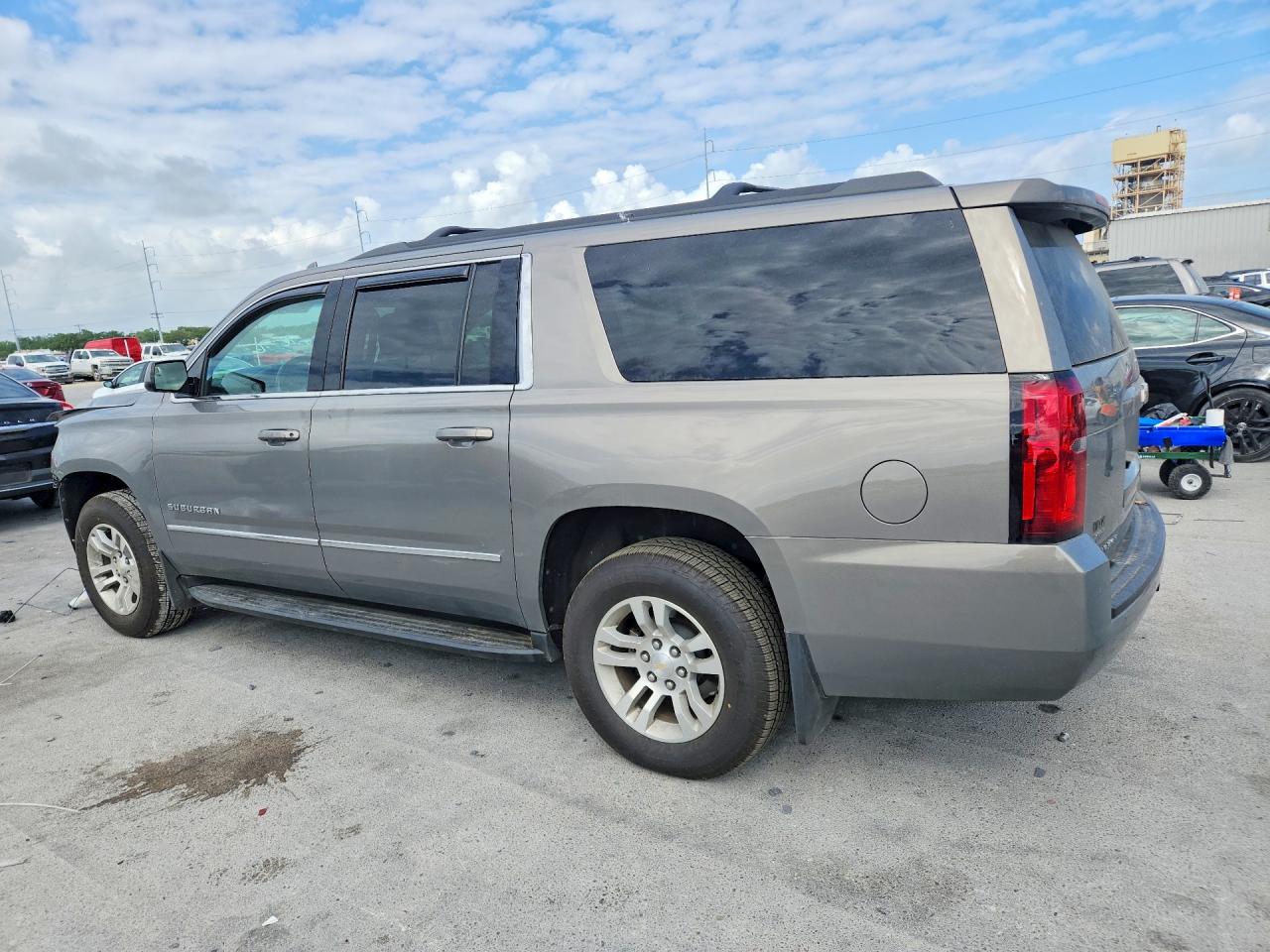 Chevrolet Suburban C1500 Ls