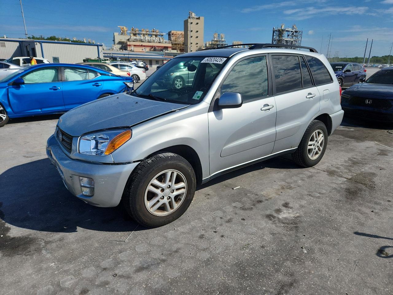 Salvage Toyota RAV4 Image