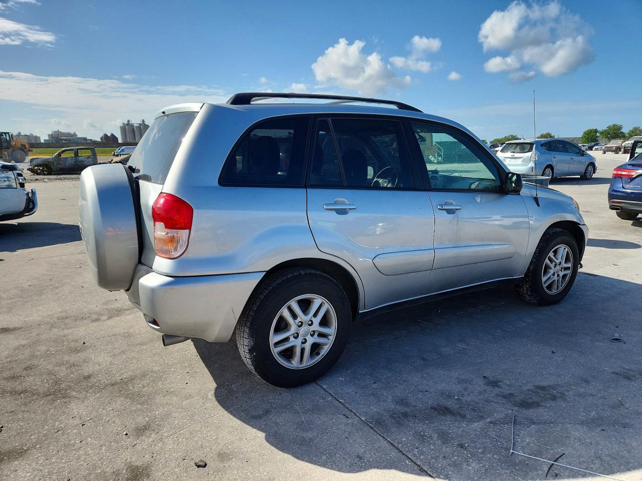 Toyota RAV4 Base