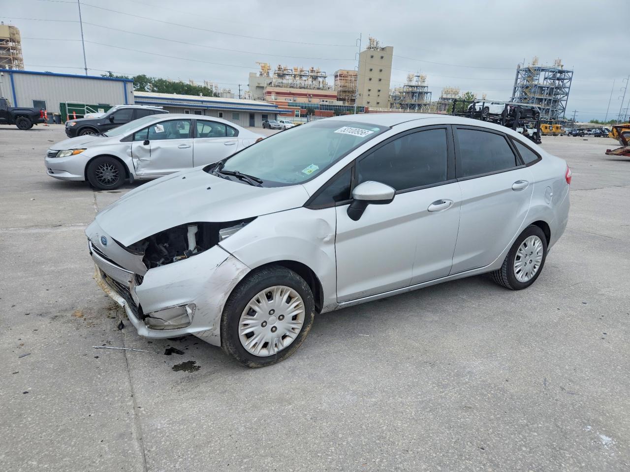 Salvage Ford Fiesta Image