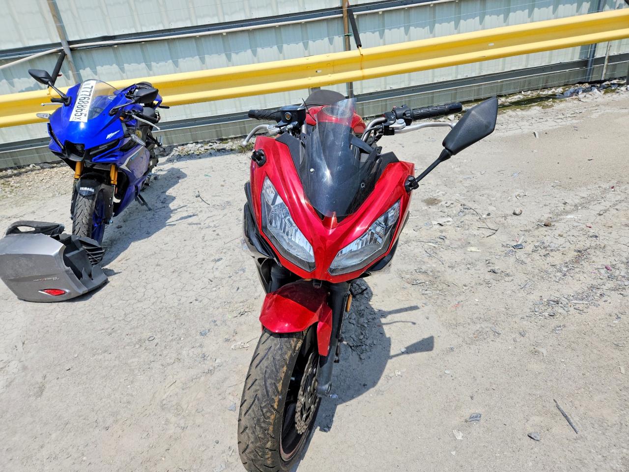 Kawasaki Ninja 650 E