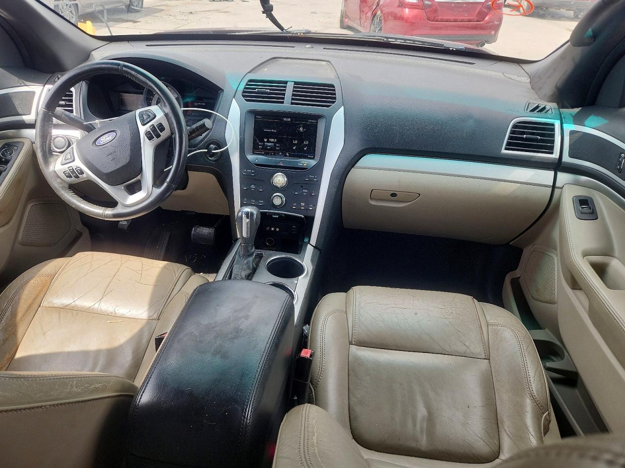 Ford Explorer Xlt