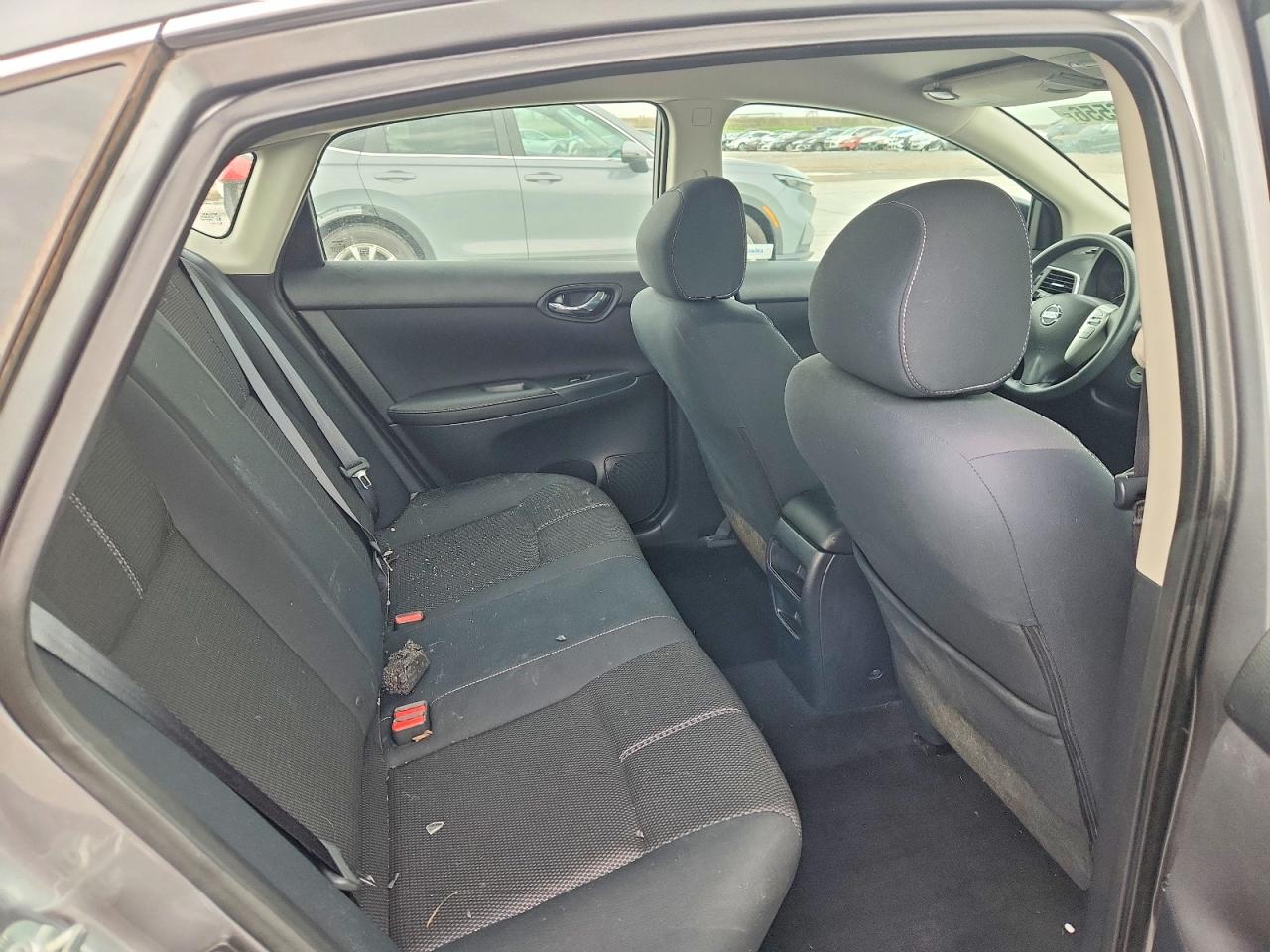 Nissan Sentra S
