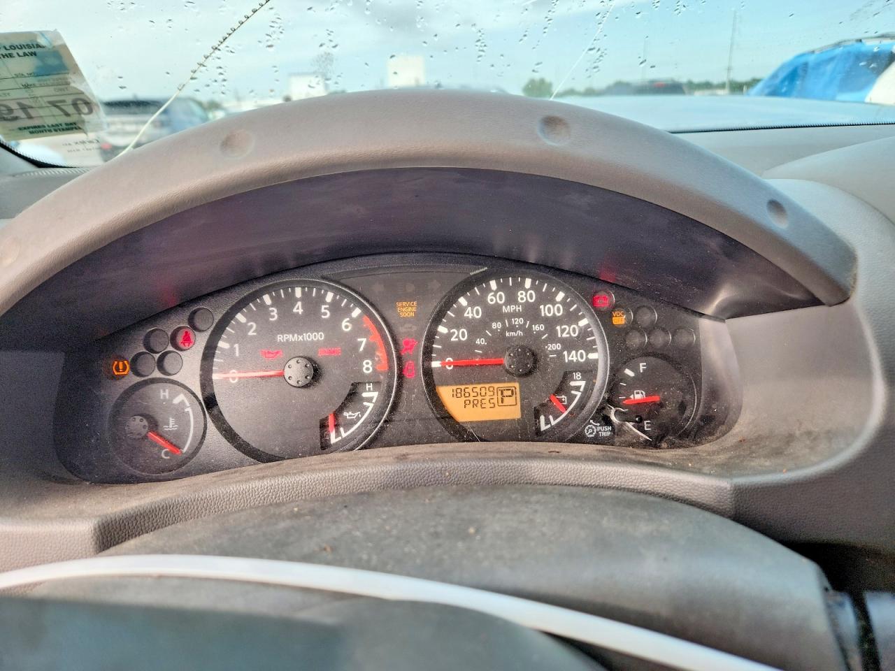 Nissan Frontier S